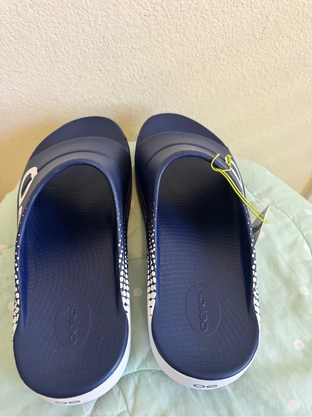 NWT OOFOS OOahh Sport Slide sandals Men’s size 13